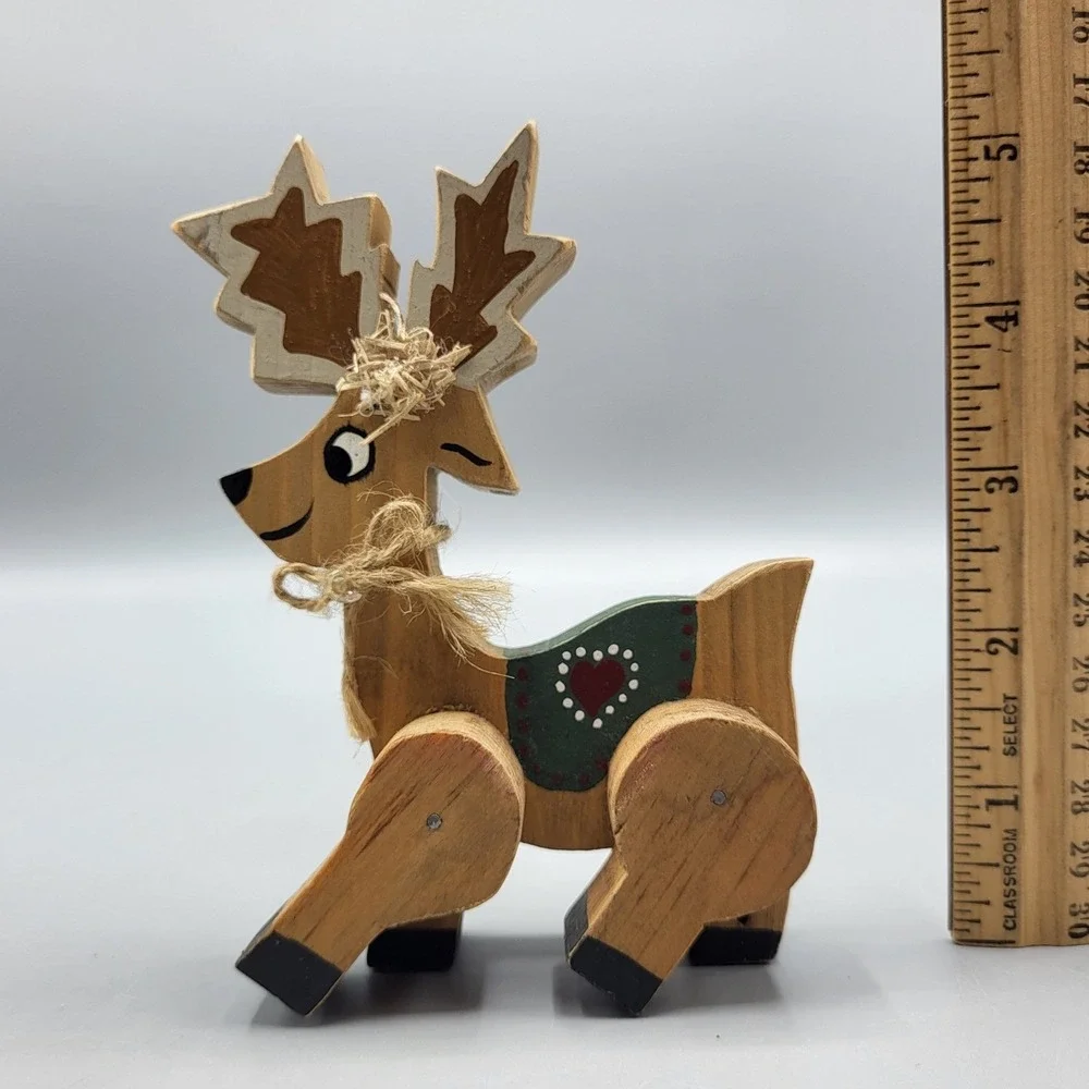 Vintage Reindeer Figurine Holiday Rustic Wooden Folk Art Christmas Decor Brown